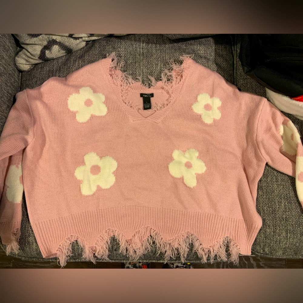 Women’s crop sweater